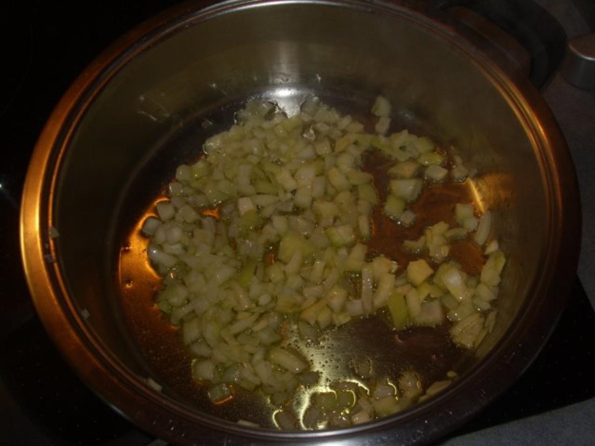 Nudeln mit Salami und Oliven - Rezept - Bild Nr. 3