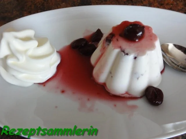 Eis:  JOGHURT - AMARENA - SAHNE - Rezept