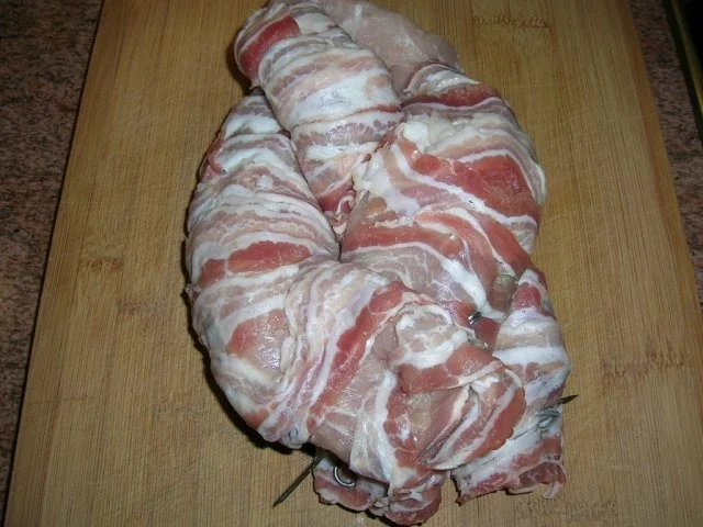 Zopf (gefüllt)  aus Schweinerücken  mit himmlischer Pflaumensauce - Rezept - Bild Nr. 4