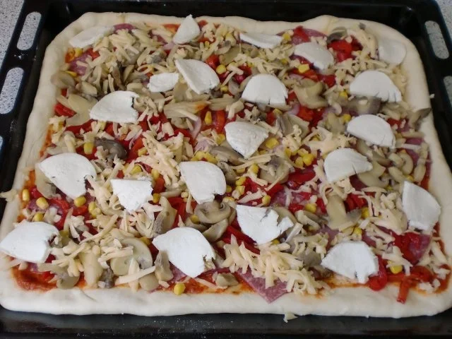 Rezept: "Die Pizza" Bild Nr. 4 "Die Pizza" - Rezept - Bild Nr. 4
