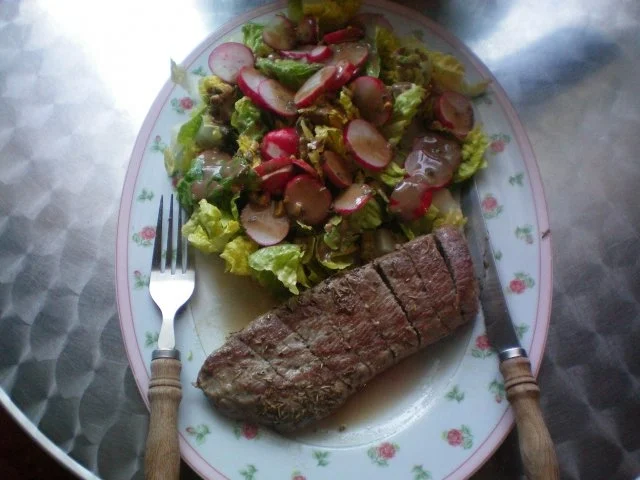 Rezept: Rosmarin-Lamm mit Römer-Salat Bild Nr. 5 Rosmarin-Lamm mit Römer-Salat - Rezept - Bild Nr. 5