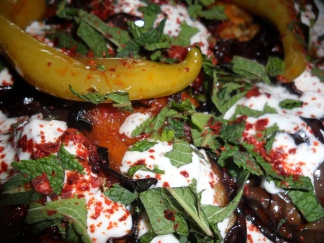 Rezept: Gebratene Auberginen (Afghanische Art) Bild Nr. 2 Gebratene Auberginen (Afghanische Art) - Rezept - Bild Nr. 2