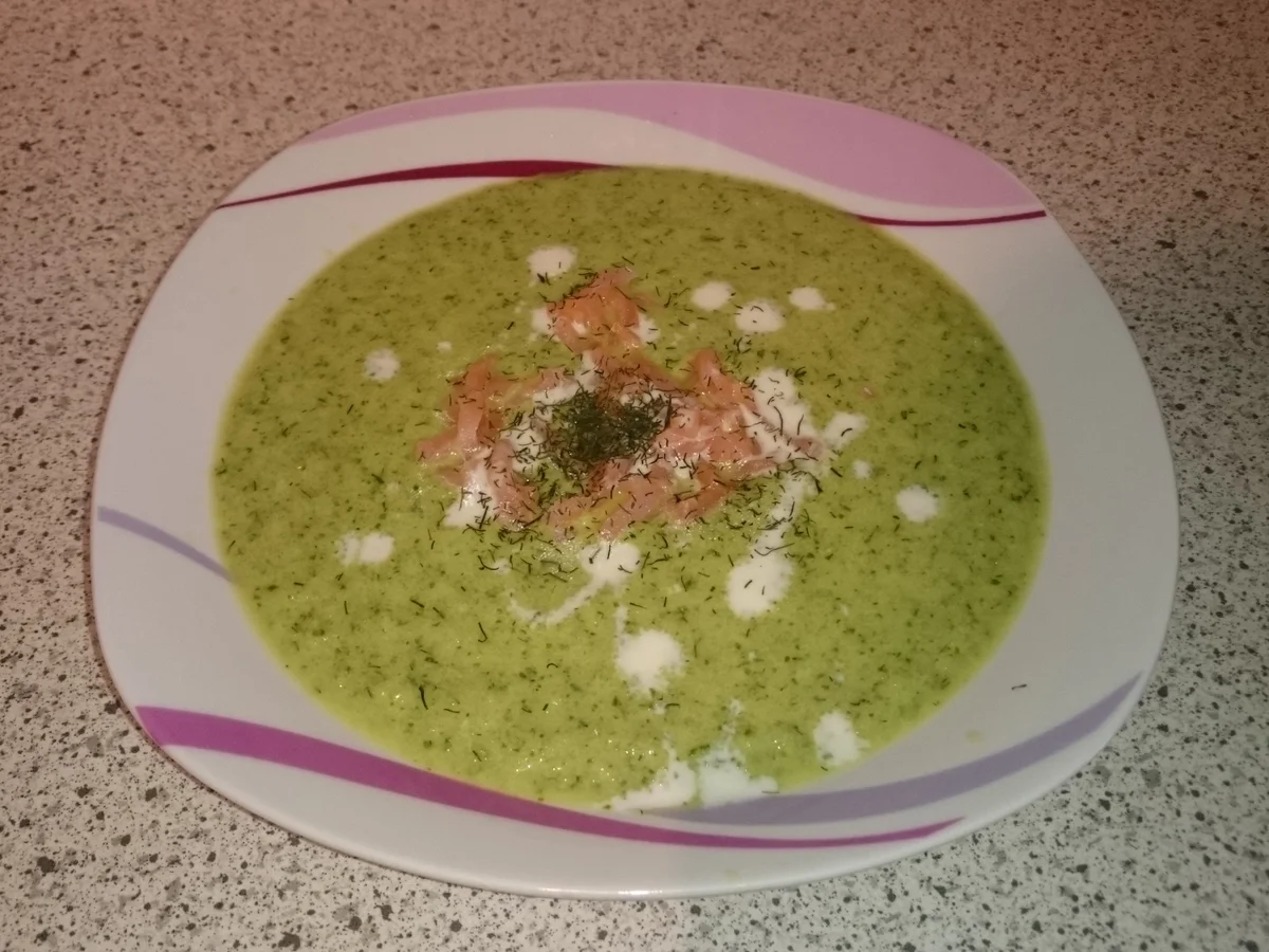 Kalte Gurkensuppe mit Räucherlachs - Rezept - Bild Nr. 2