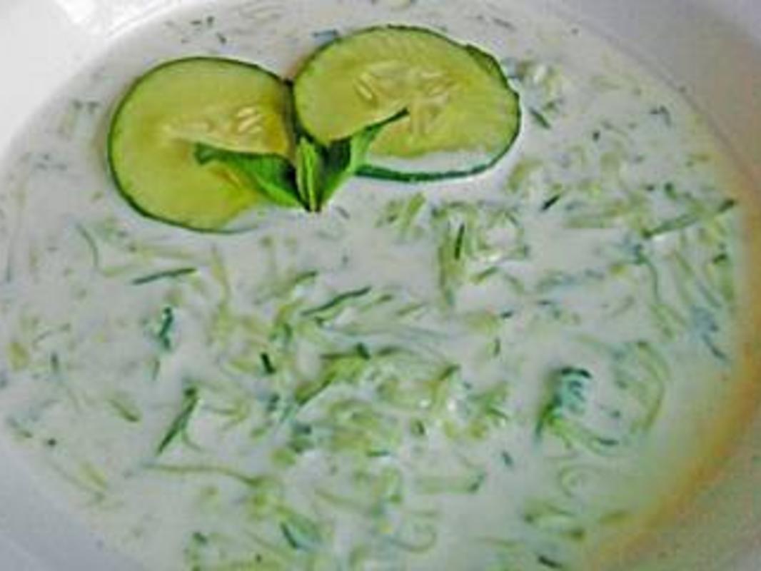 Kalte Gurkensuppe - einfach - 3 kcal/100g