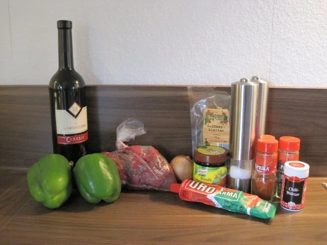 Rezept: Gulasch Bild Nr. 2 Gulasch - Rezept - Bild Nr. 2