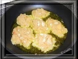 Rezept: Nudelplätzchen mit Vanillesauce Bild Nr. 2 Nudelplätzchen mit Vanillesauce - Rezept - Bild Nr. 2