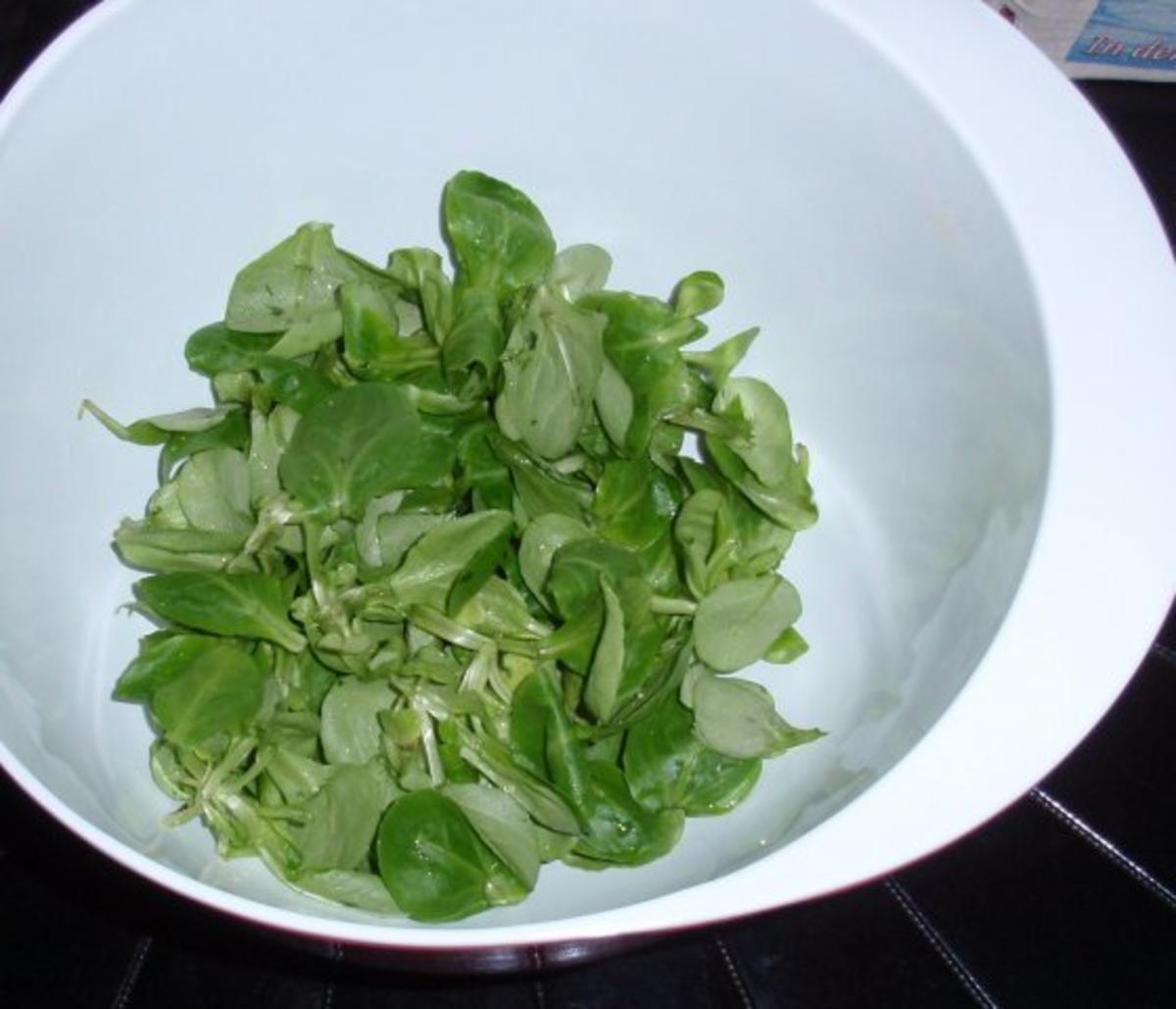 Hack-Gemüse-Auflauf mit buntem Salat - Rezept - Bild Nr. 11