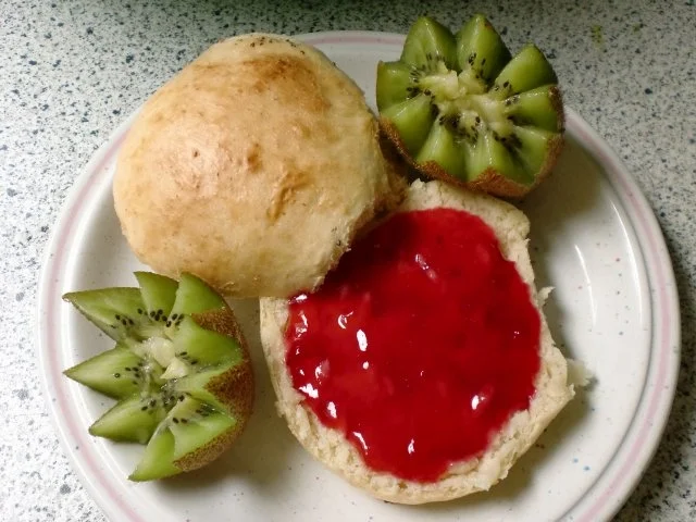 Rezept: Brötchenkranz Bild Nr. 6 Brötchenkranz - Rezept - Bild Nr. 6