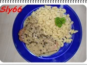 Fleischgerichte:Schnitzel in scharfer Pfeffersoße - Rezept