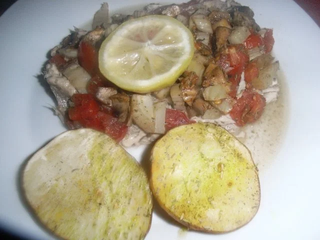 Rezept: BiNe` S FRISCHE MAKRELE MIT OFENGEMUESE & ROSMARINKARTOFFELN BiNe` S FRISCHE MAKRELE MIT OFENGEMUESE & ROSMARINKARTOFFELN - Rezept