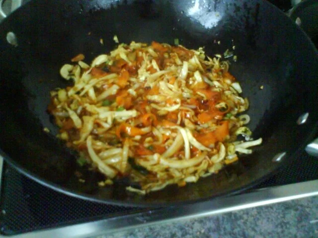 Teriyakithunfisch mit süß saurer Glasnudel-Gemüsepfanne aus dem Wok - Rezept - Bild Nr. 22