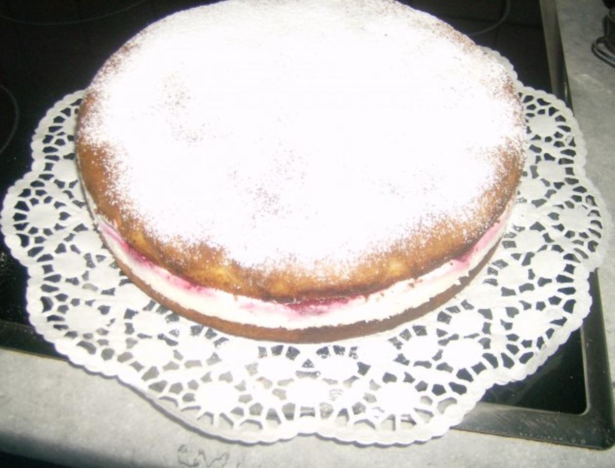 Himbeer Quark Sahne Torte - Rezept