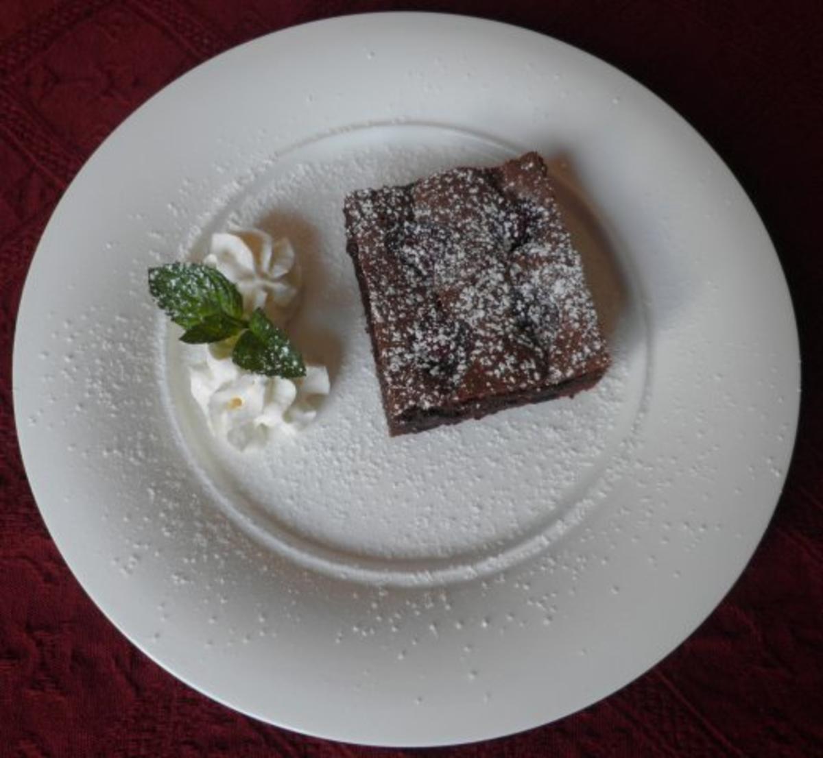 Brownie's mit Kirschen und Minze - Rezept - Bild Nr. 2