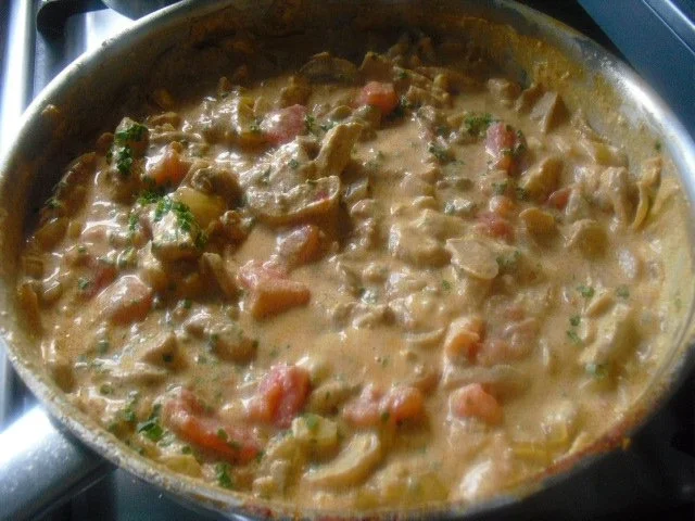 Rezept: Champignon-Tomaten Pfännchen mit Schweinerücken Champignon-Tomaten Pfännchen mit Schweinerücken - Rezept