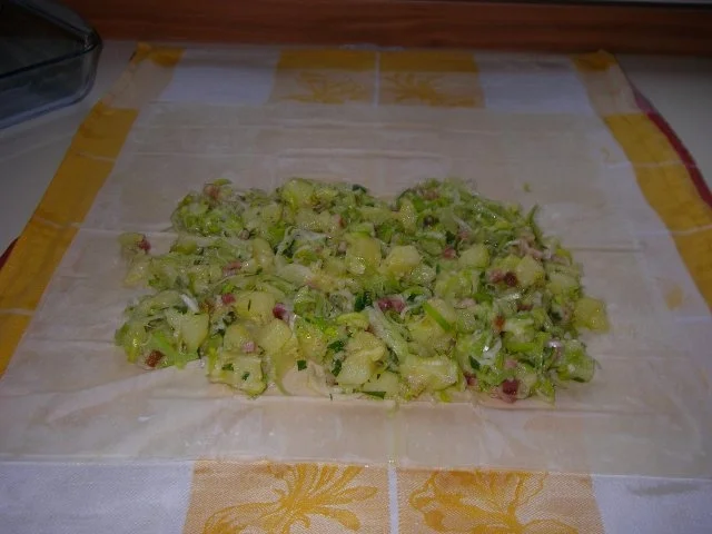 Rezept: Kartoffel-Lauch-Strudel Bild Nr. 7 Kartoffel-Lauch-Strudel - Rezept - Bild Nr. 7