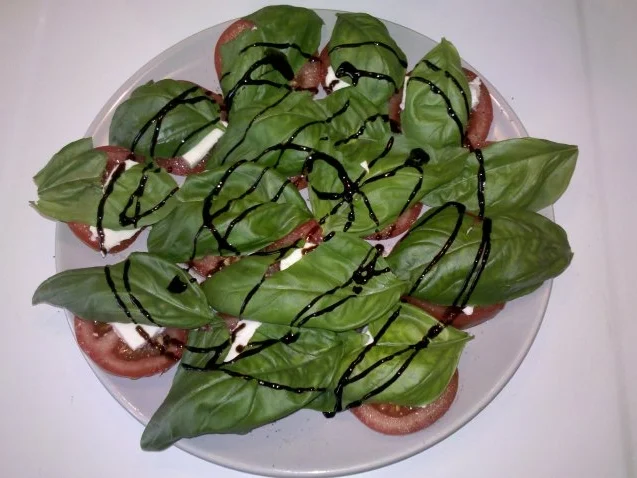 Salat: Tomatensalat Caprese - Rezept - Bild Nr. 6
