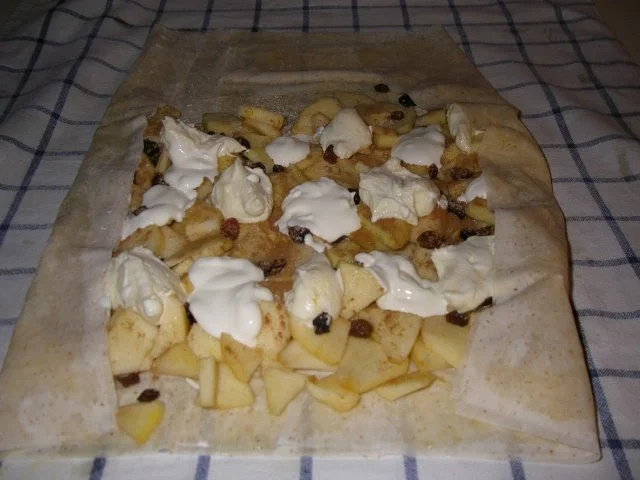 Apfel-Topfen-Strudel - Rezept - Bild Nr. 3