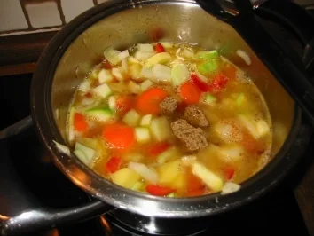 Zucchini Gemüse Topf - Rezept