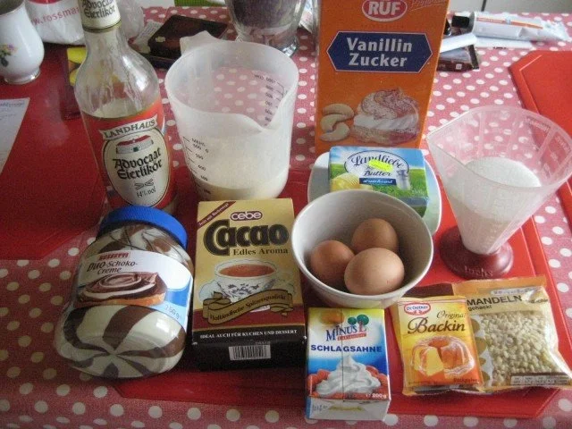 Rezept: Eierlikör-Schokocreme-Kuchen Bild Nr. 2 Eierlikör-Schokocreme-Kuchen - Rezept - Bild Nr. 2