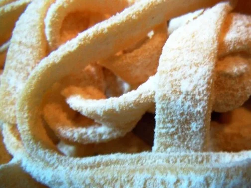 Tagliatelle mit scharfen Champignons und Hähnchenbrust - Rezept - Bild Nr. 2