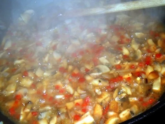 Tagliatelle mit scharfen Champignons und Hähnchenbrust - Rezept - Bild Nr. 5