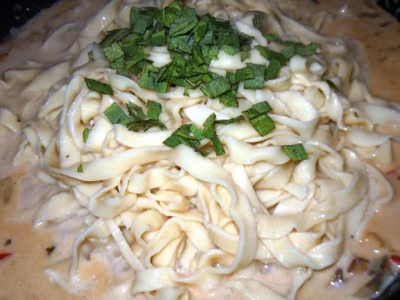 Tagliatelle mit scharfen Champignons und Hähnchenbrust - Rezept - Bild Nr. 7