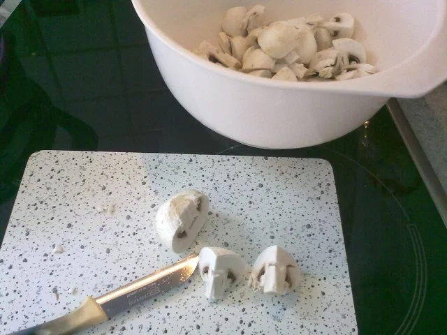 Rezept: Nudelgratin mit Zucchini und Champignons Bild Nr. 3 Nudelgratin mit Zucchini und Champignons - Rezept - Bild Nr. 3