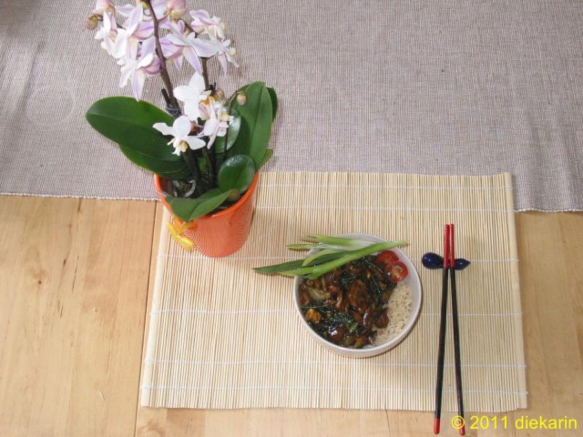 Bilder für Hauptgericht - Wok- Pilze und Mangold - Rezept