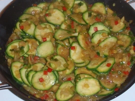 Rezept: Scharfe Zucchininudeln Bild Nr. 5 Scharfe Zucchininudeln - Rezept - Bild Nr. 5