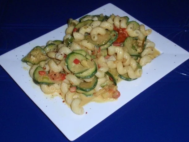 Rezept: Scharfe Zucchininudeln Bild Nr. 11 Scharfe Zucchininudeln - Rezept - Bild Nr. 11