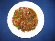 Fleisch: Schweinekoteletts mit Apfel - Rezept