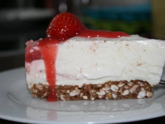 Erdbeer-Joghurt-Torte - Rezept - Bild Nr. 4