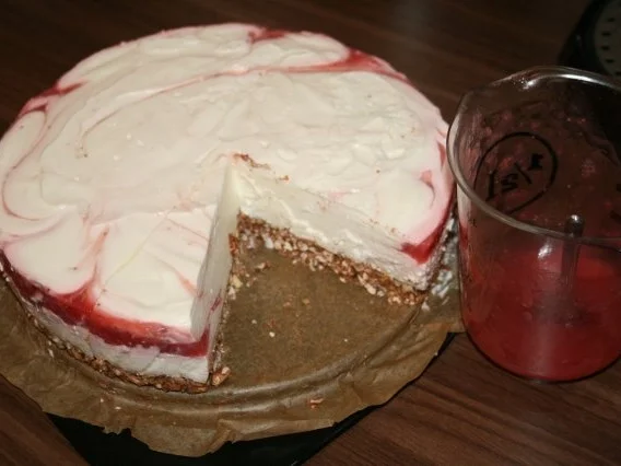Erdbeer-Joghurt-Torte - Rezept - Bild Nr. 6