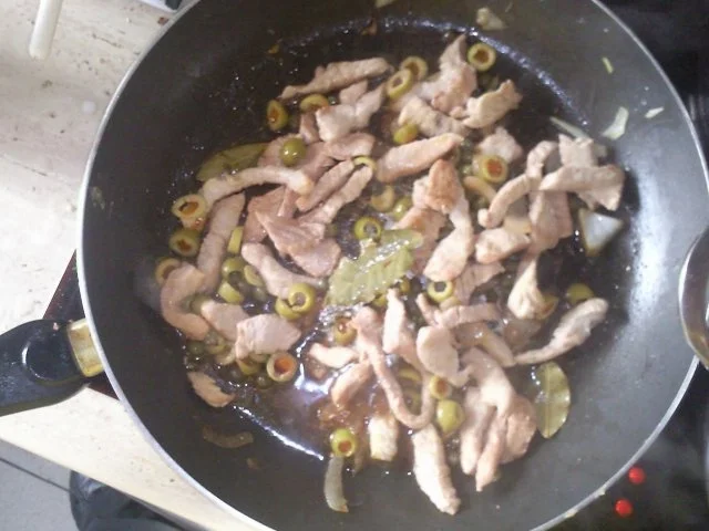 Bandnudeln mit Putengeschnetzeltes - Rezept