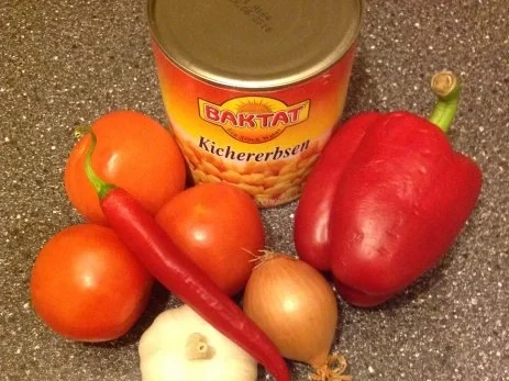 Rezept: Kichererbsen in pikanter Tomatensoße zu Reis Bild Nr. 2 Kichererbsen in pikanter Tomatensoße zu Reis - Rezept - Bild Nr. 2