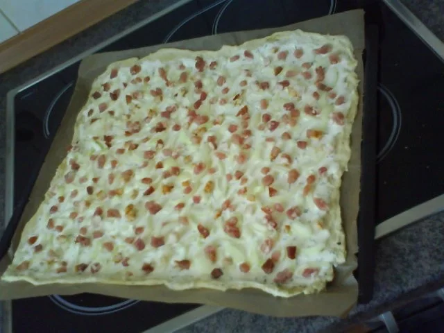 Flammkuchen mit Kräutern - Rezept - Bild Nr. 11
