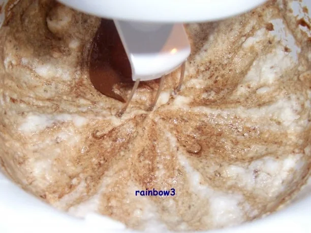 Backen: Mini-Mokka-Sahne-Torte - Rezept - Bild Nr. 6