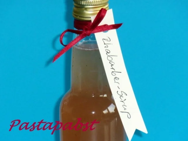 Rhabarbersirup - Rezept - Bild Nr. 2