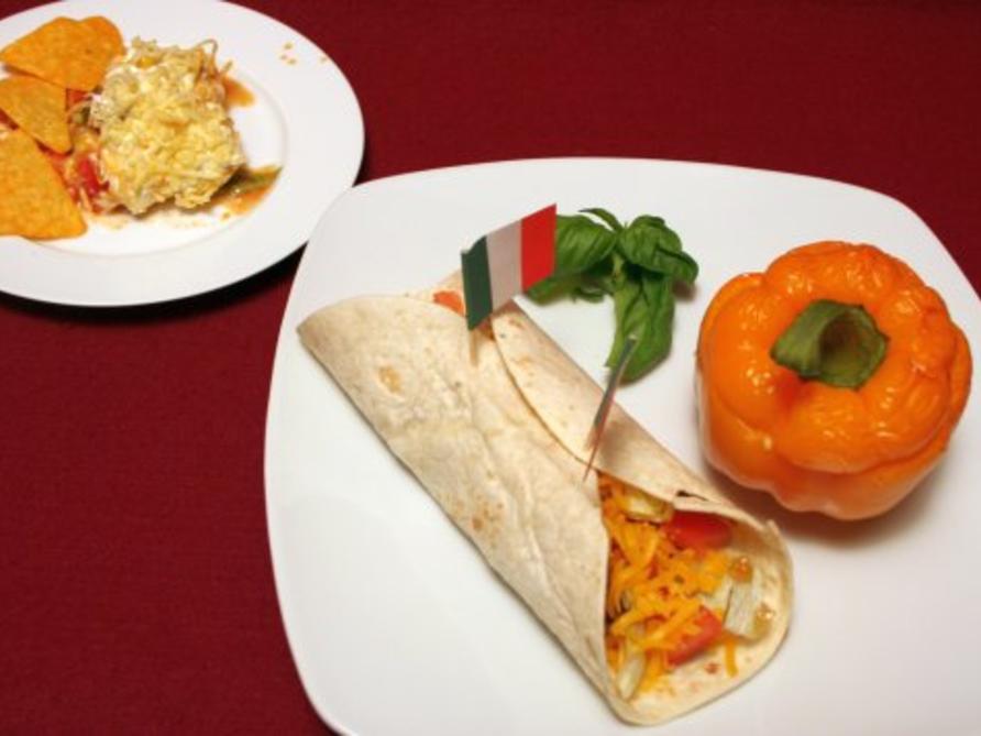 Fajitas mit Rumpsteak, überbackene Paprika mit Reisfüllung und ...