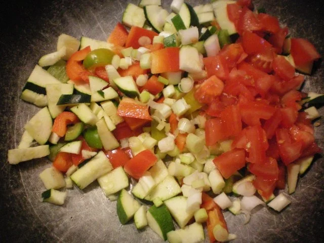 Rezept: Ratatouille mit gebratenem Tatar dazu Spirelli-Nudeln Bild Nr. 4 Ratatouille mit gebratenem Tatar dazu Spirelli-Nudeln - Rezept - Bild Nr. 4