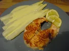Lachssteak mit Spargel - Rezept