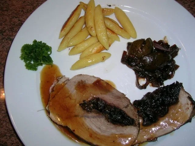 Rezept: Pflaumenbraten aus dem Ofen mit Pflaumenchutney und Schupfnudeln Bild Nr. 2 Pflaumenbraten aus dem Ofen mit Pflaumenchutney und Schupfnudeln - Rezept - Bild Nr. 2