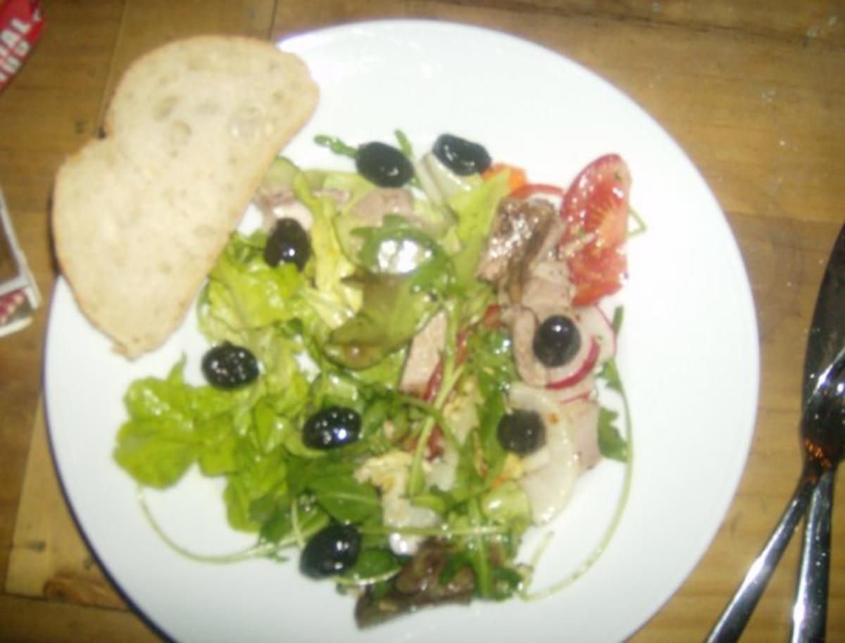 Bunter Salat mit Putenfleisch Resteverwertung vom Vortag - Rezept - Bild Nr. 8