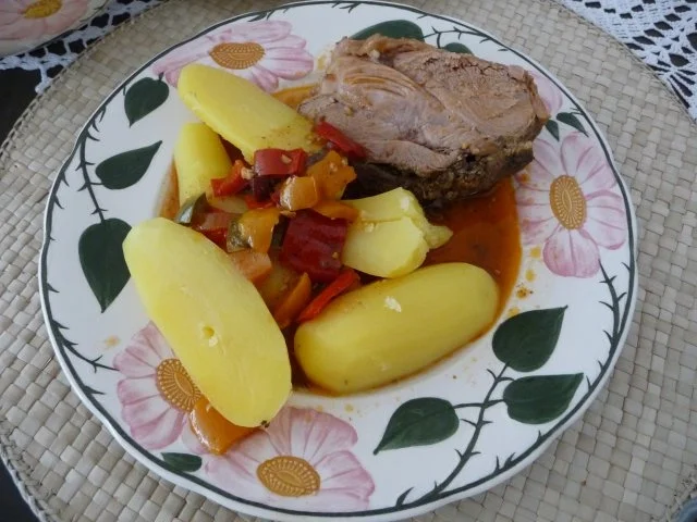 Geflügel : Putenkeule aus dem Zaubertopf - Rezept