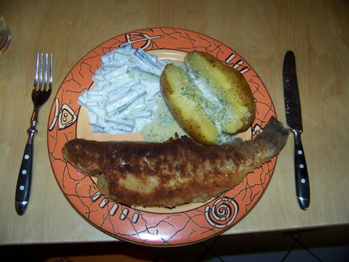 Fisch - Forelle mit Backkartoffel und Gurkensalat - Rezept - Bild Nr. 2