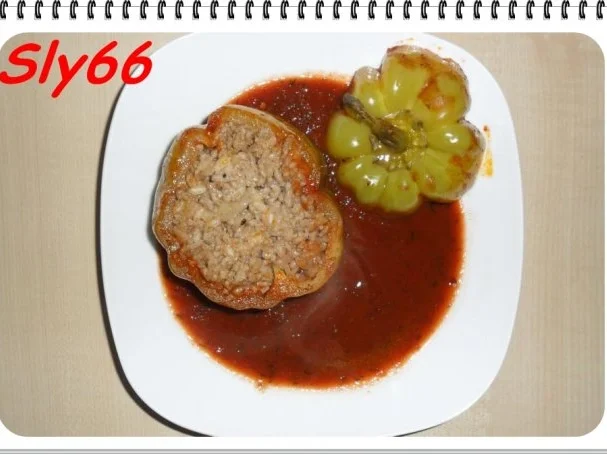 Fleischgerichte:Gefüllte Paprika - Rezept