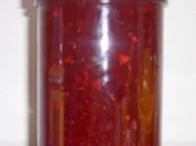 Einmachen: Erdbeer-Aprikosen-Marmelade mit Aprikosenkernen - Rezept