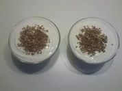 Rezept: Nachtisch: Macademia-Quark mit Krokant Nachtisch: Macademia-Quark mit Krokant - Rezept