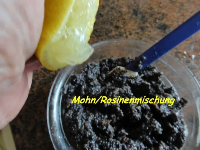 Hefe:    MOHNSCHNECKEN - Rezept - Bild Nr. 4