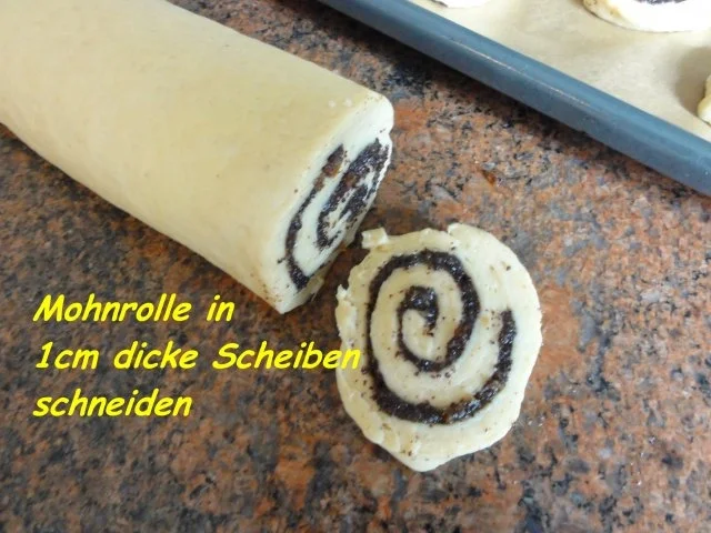 Hefe:    MOHNSCHNECKEN - Rezept - Bild Nr. 7